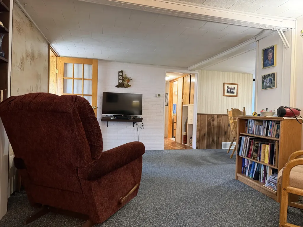 1887 Interwood Muskegon Charter Township MI 49442