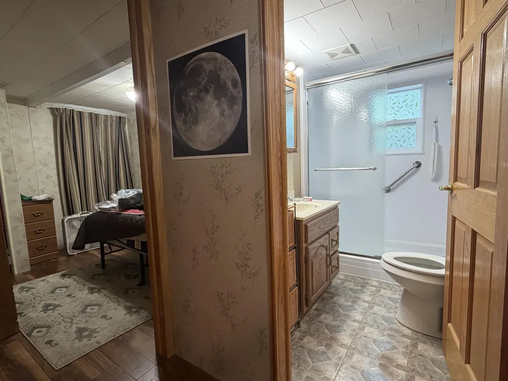 1887 Interwood Muskegon Charter Township MI 49442