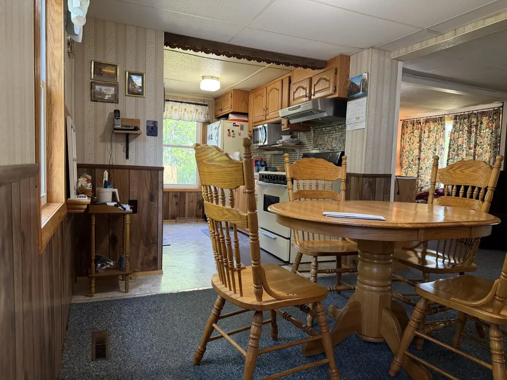 1887 Interwood Muskegon Charter Township MI 49442