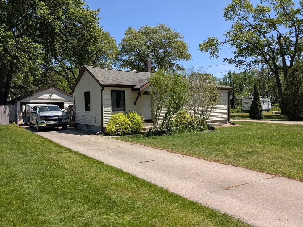 246 Birch Drive Laketon Township MI 49445