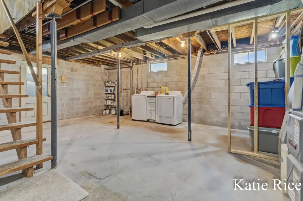 220 E Elliott Street Whitehall City MI 49461