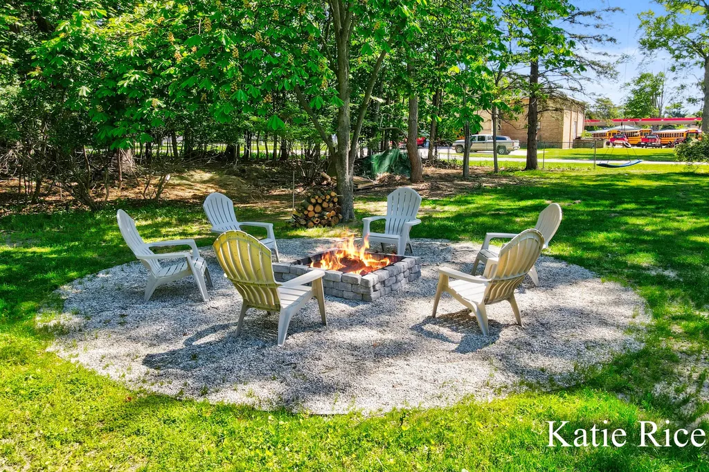 220 E Elliott Street Whitehall City MI 49461
