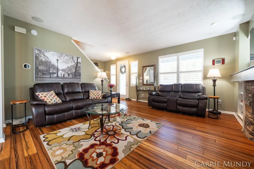 557 Brookstone Street Holland City MI 49423