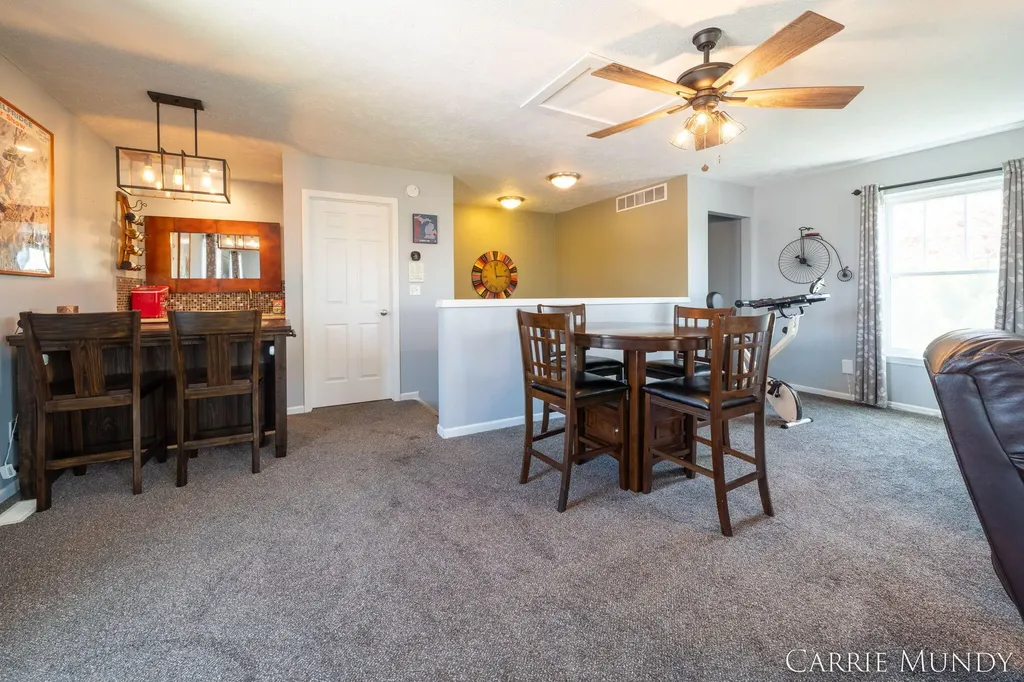 557 Brookstone Street Holland City MI 49423