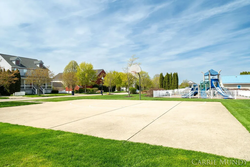 557 Brookstone Street Holland City MI 49423
