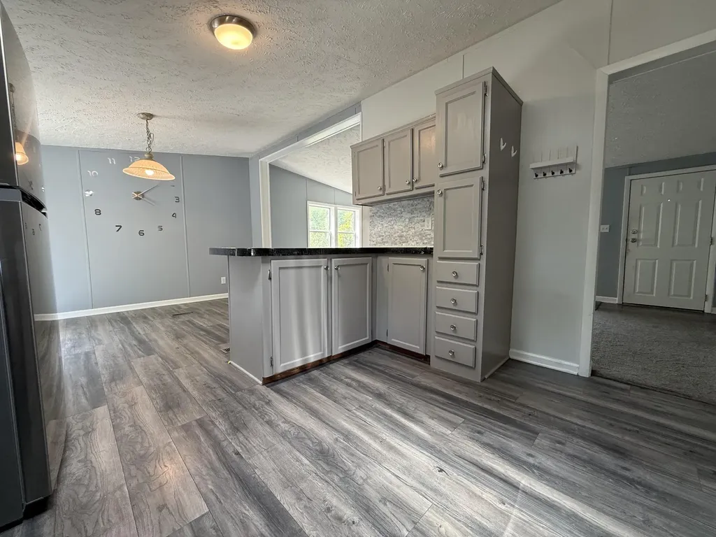 139 Pasadena Avenue Bedford Charter Township MI 49017