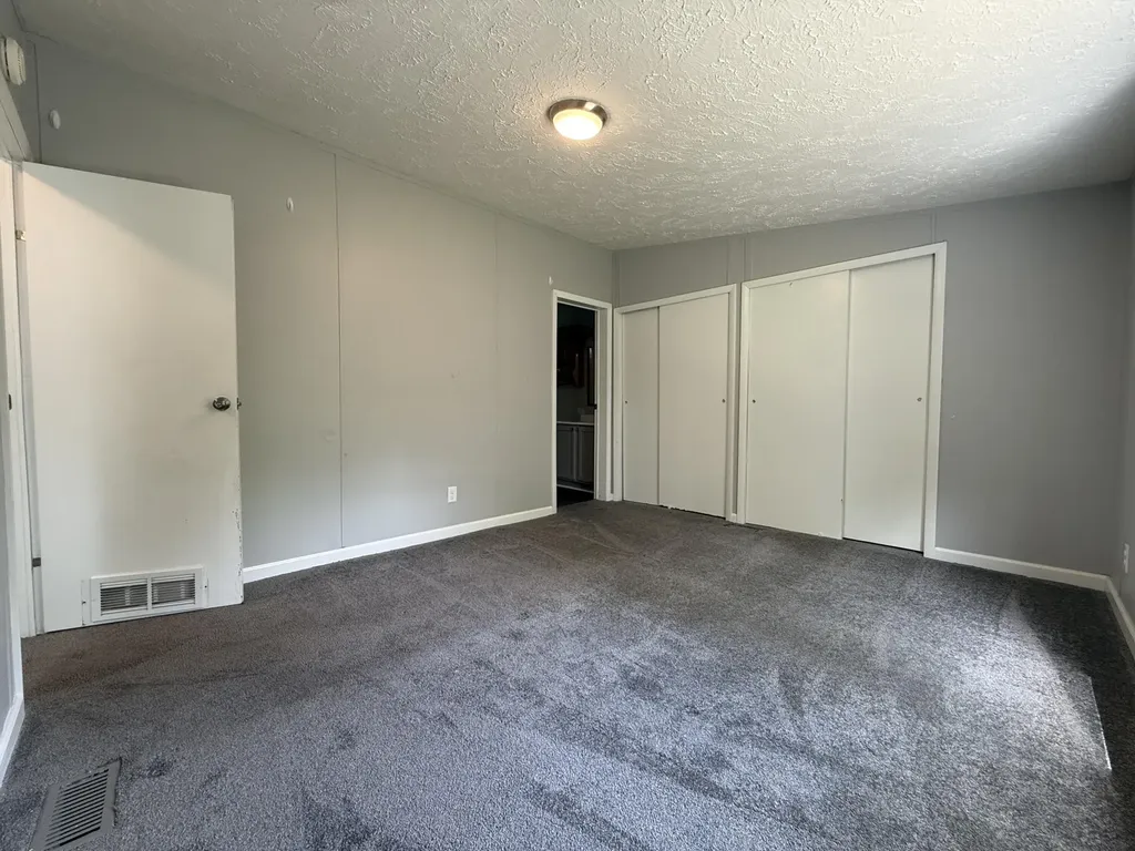 139 Pasadena Avenue Bedford Charter Township MI 49017