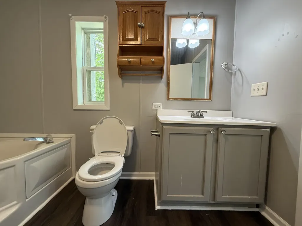 139 Pasadena Avenue Bedford Charter Township MI 49017
