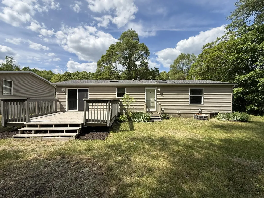 139 Pasadena Avenue Bedford Charter Township MI 49017