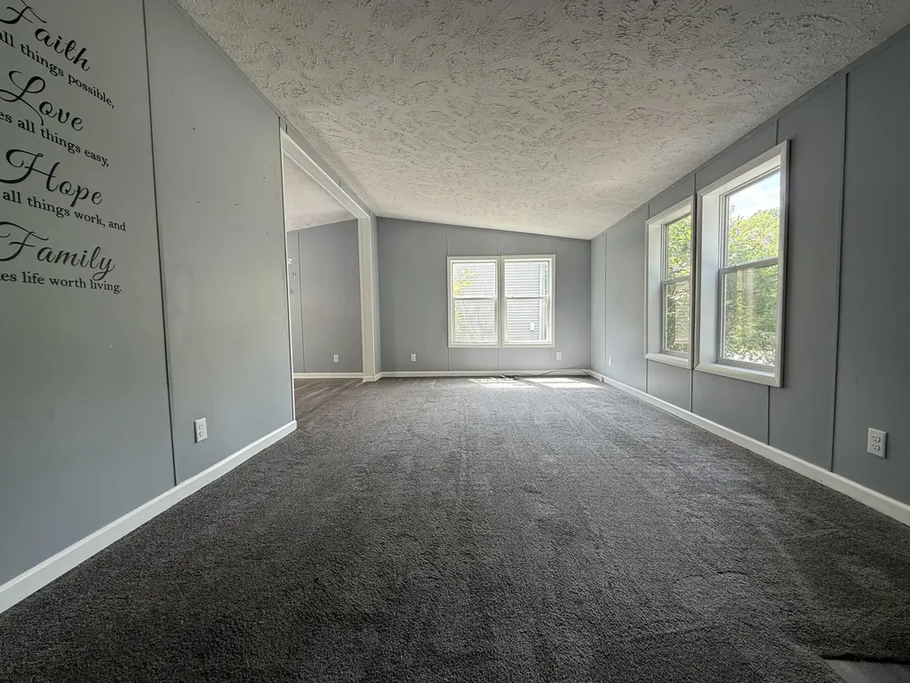 139 Pasadena Avenue Bedford Charter Township MI 49017