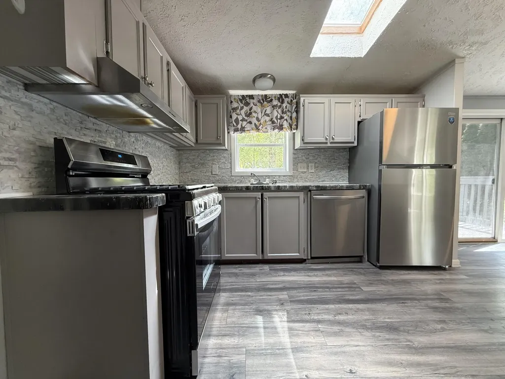 139 Pasadena Avenue Bedford Charter Township MI 49017