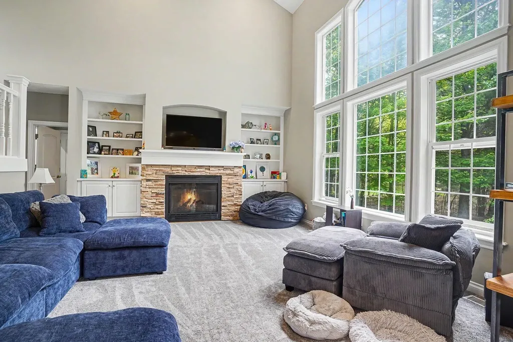 6400 Boulder Drive Norton Shores City MI 49444