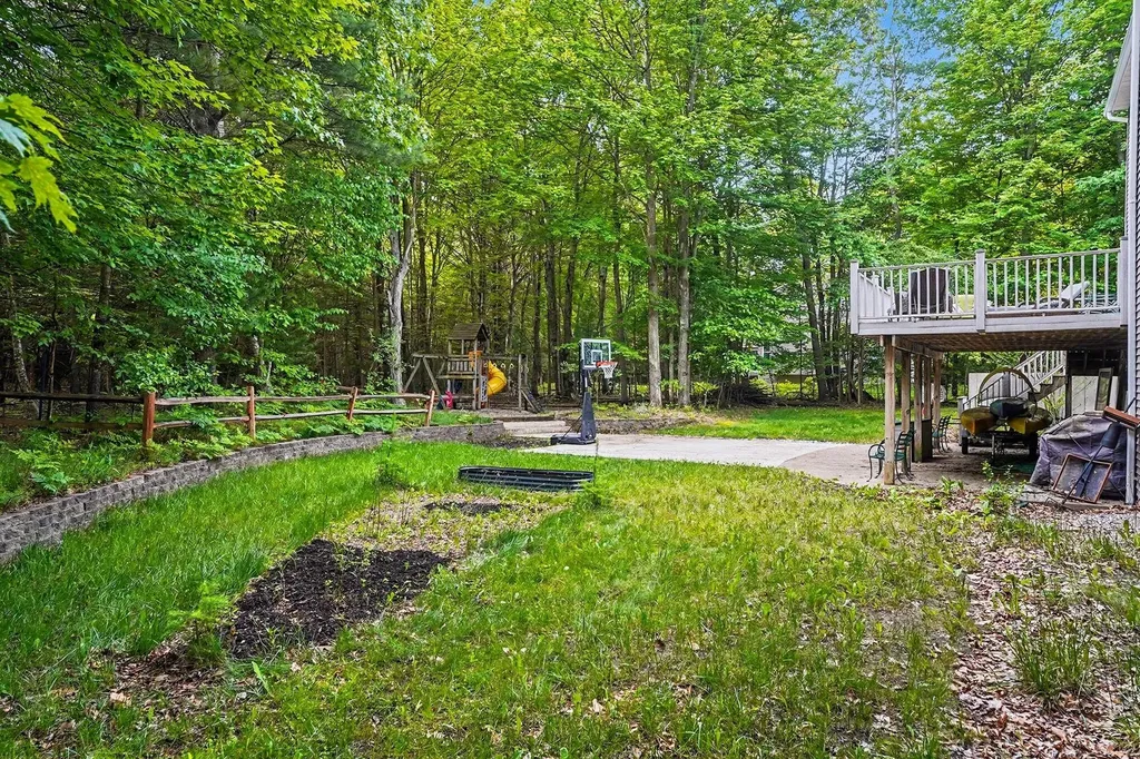 6400 Boulder Drive Norton Shores City MI 49444