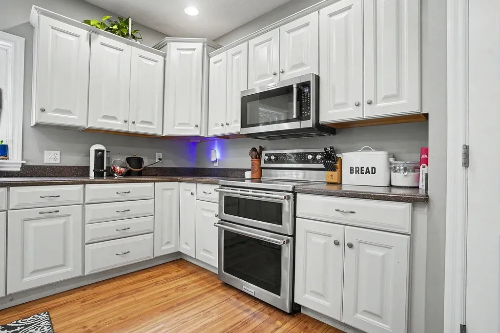 6400 Boulder Drive Norton Shores City MI 49444