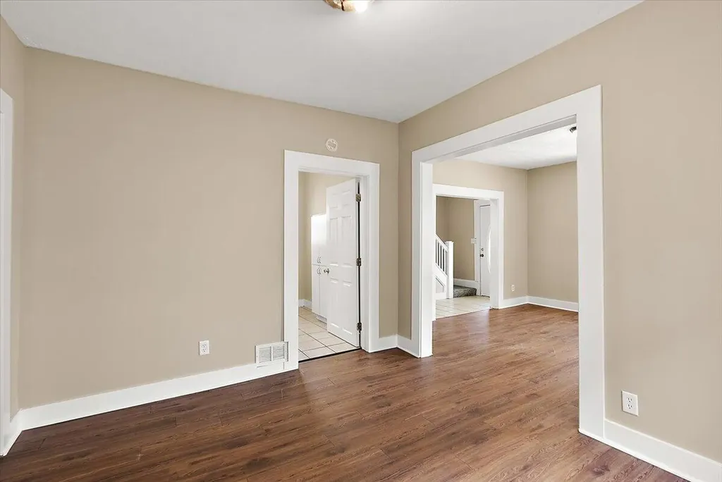 515 Woodlawn Street SE Grand Rapids City MI 49507