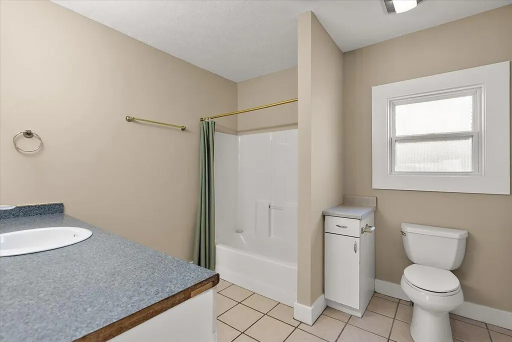 515 Woodlawn Street SE Grand Rapids City MI 49507