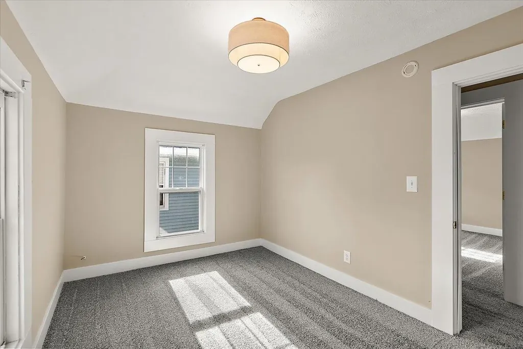 515 Woodlawn Street SE Grand Rapids City MI 49507