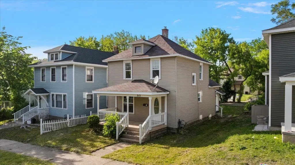 515 Woodlawn Street SE Grand Rapids City MI 49507