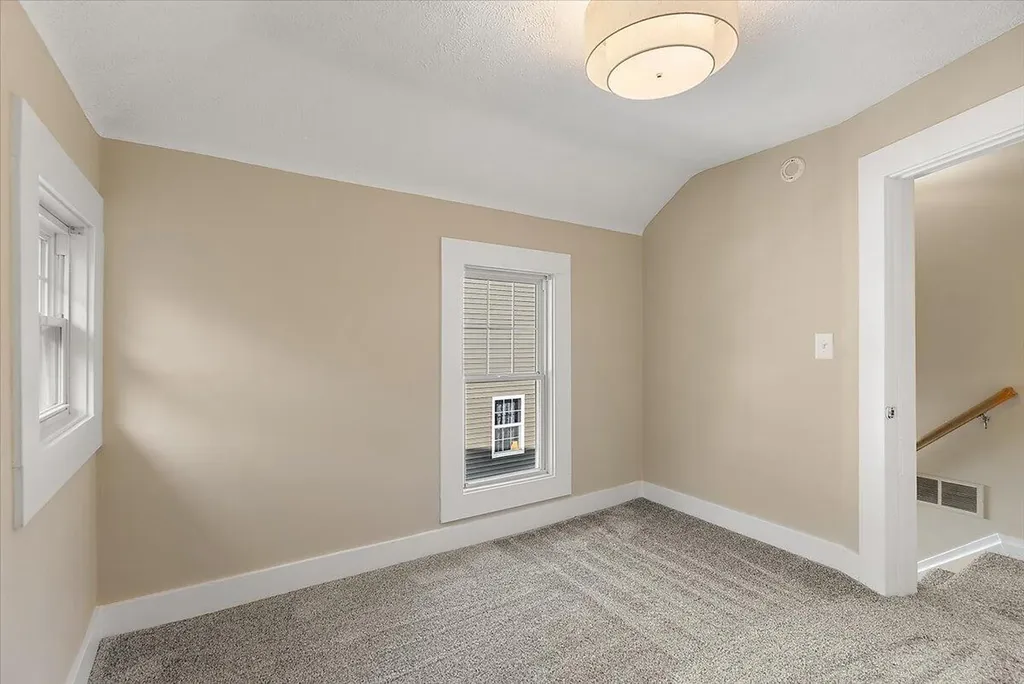 515 Woodlawn Street SE Grand Rapids City MI 49507