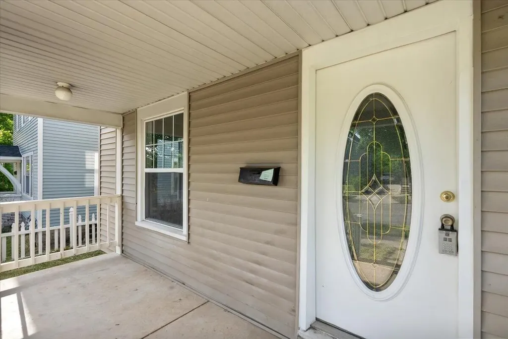 515 Woodlawn Street SE Grand Rapids City MI 49507