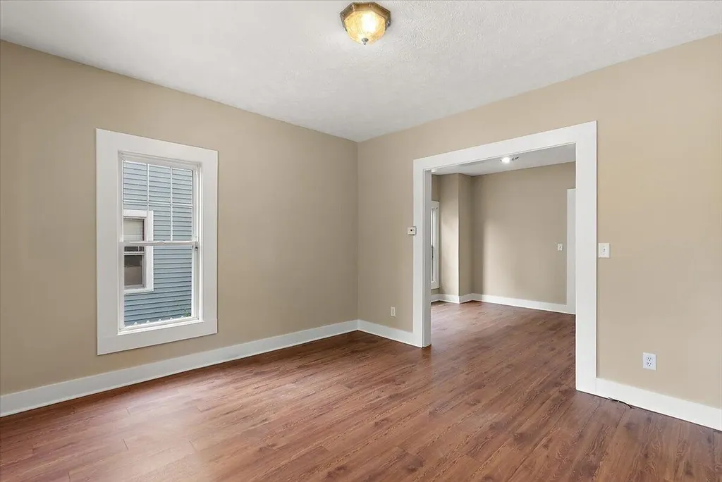 515 Woodlawn Street SE Grand Rapids City MI 49507