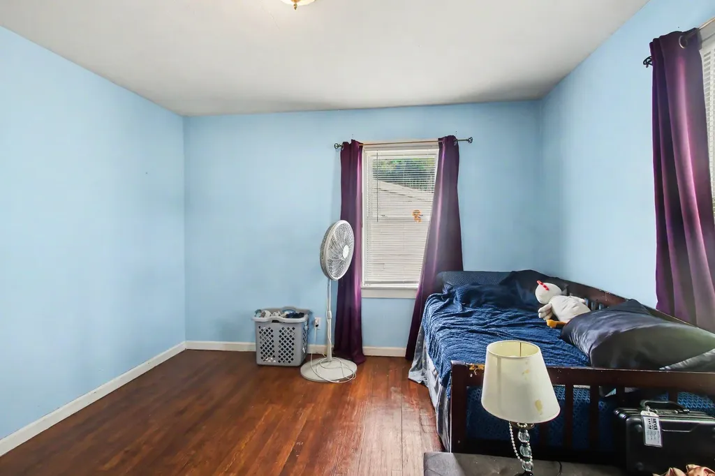1164 Center Street Muskegon Charter Township MI 49442
