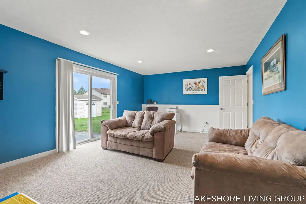 3769 Pine Meadow Drive Holland Charter Township MI 49424