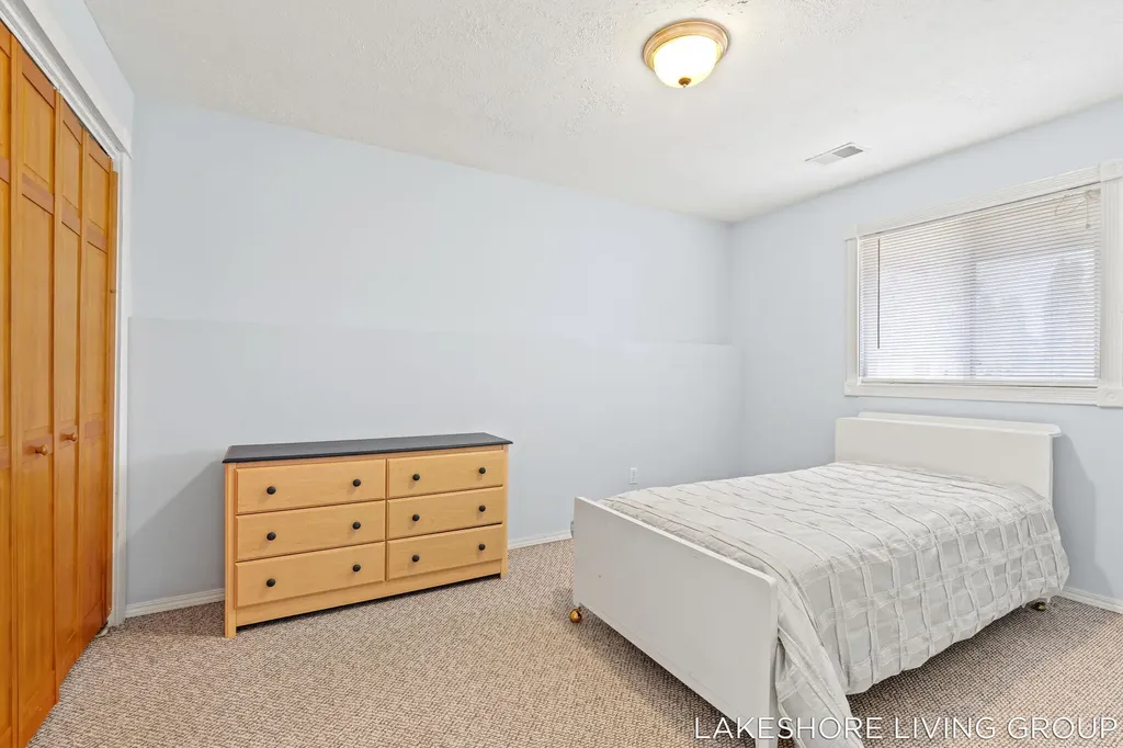 3769 Pine Meadow Drive Holland Charter Township MI 49424
