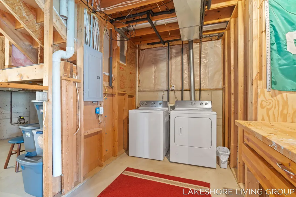 3769 Pine Meadow Drive Holland Charter Township MI 49424