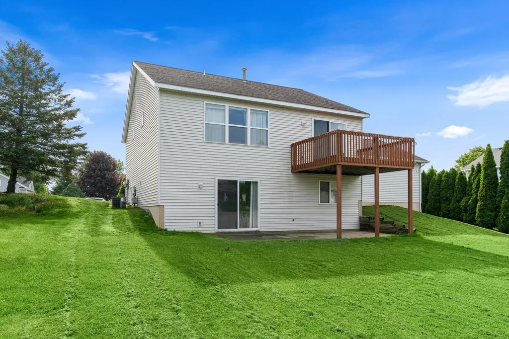 3769 Pine Meadow Drive Holland Charter Township MI 49424