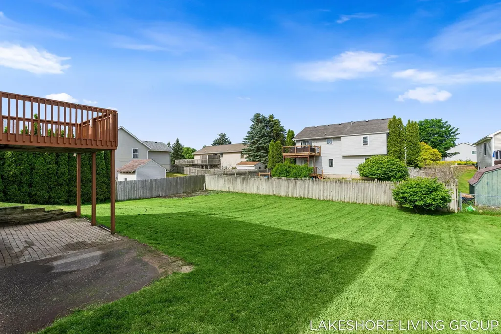 3769 Pine Meadow Drive Holland Charter Township MI 49424