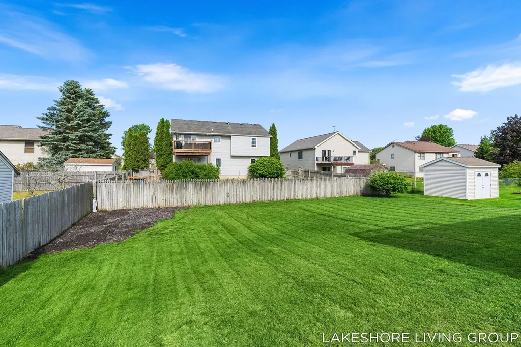 3769 Pine Meadow Drive Holland Charter Township MI 49424