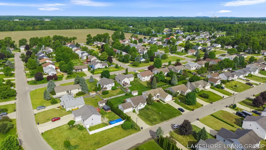3769 Pine Meadow Drive Holland Charter Township MI 49424