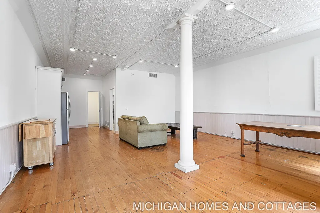 1395 Blue Star Highway Ganges Township MI 49090