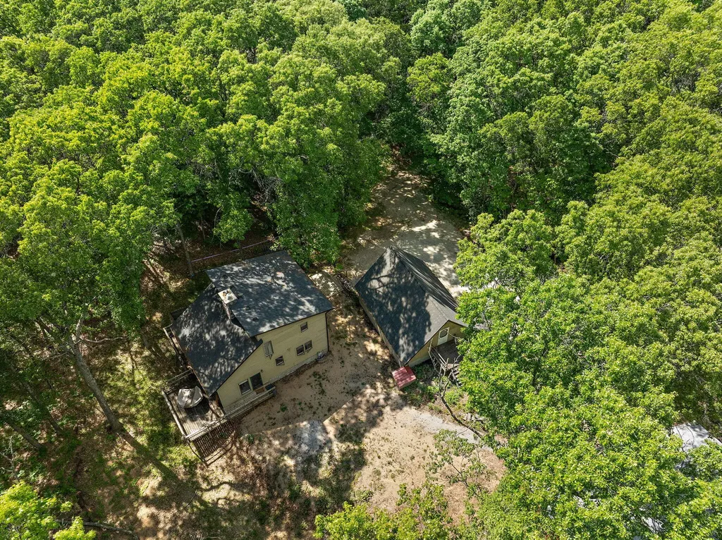 2713 E White Lake Drive Dalton Township MI 49457
