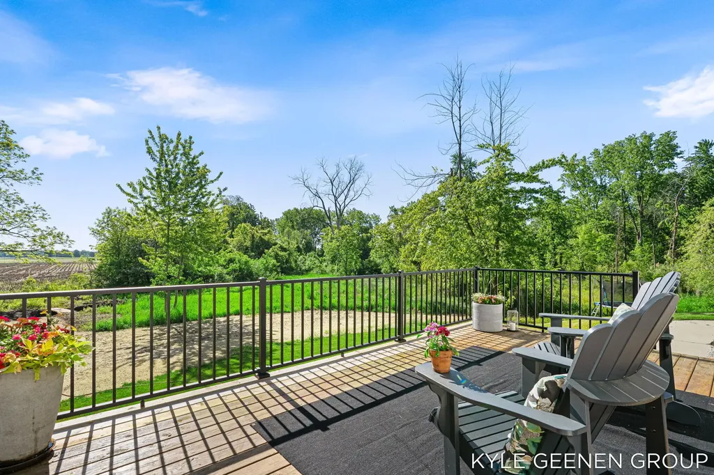 312 48th Avenue Jamestown Charter Township MI 49464