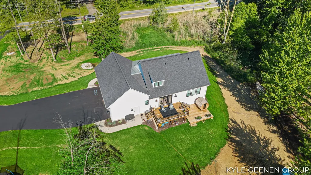 312 48th Avenue Jamestown Charter Township MI 49464