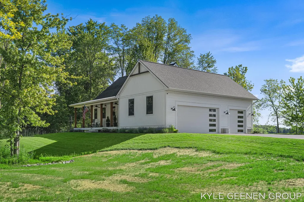 312 48th Avenue Jamestown Charter Township MI 49464