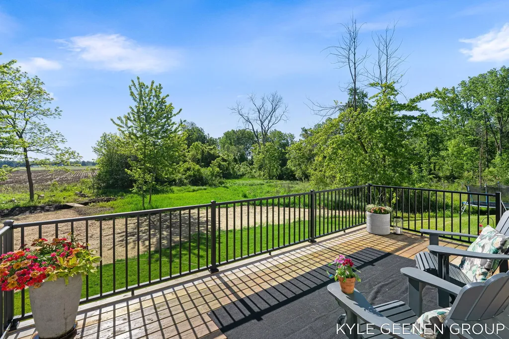 312 48th Avenue Jamestown Charter Township MI 49464