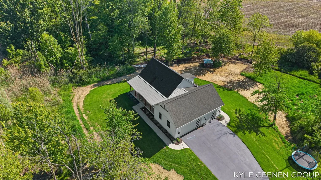 312 48th Avenue Jamestown Charter Township MI 49464