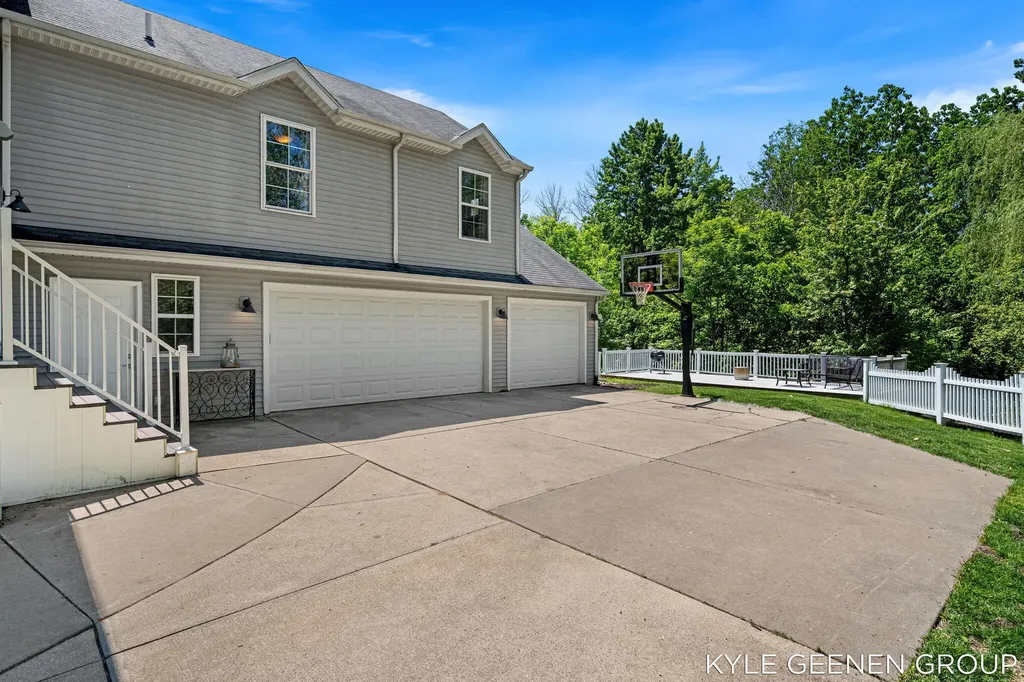 1104 Keystone Road Holland City MI 49423