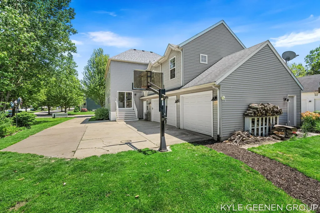 1104 Keystone Road Holland City MI 49423