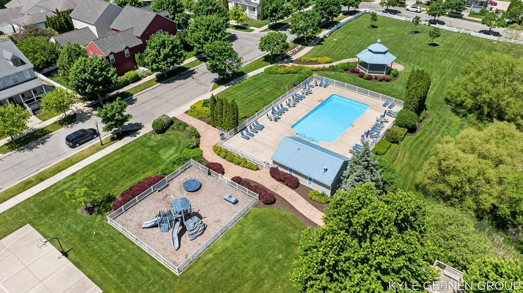 1104 Keystone Road Holland City MI 49423