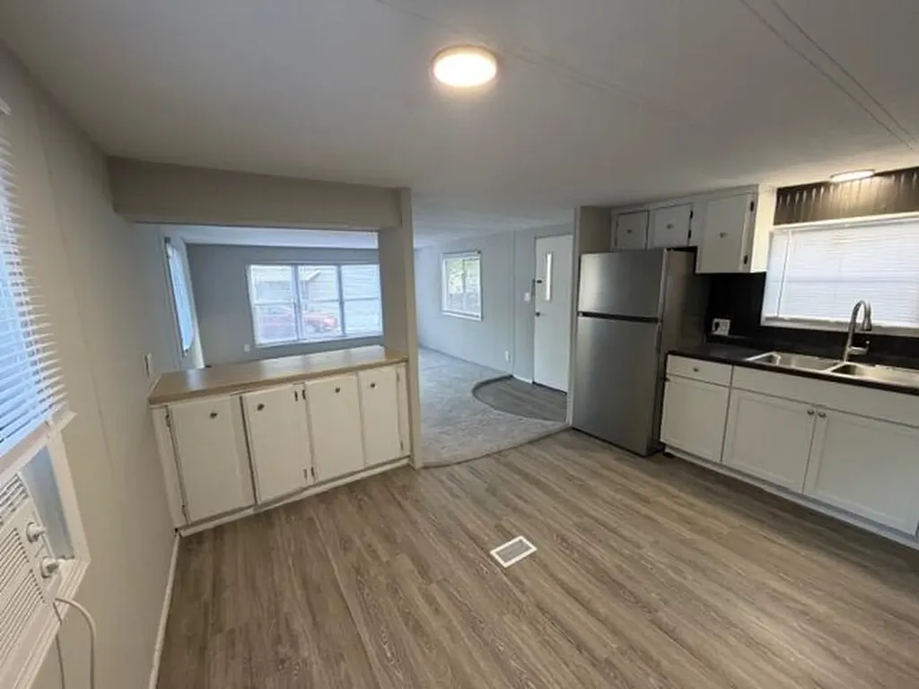 4747 W River Drive NE Plainfield Charter Township MI 49321
