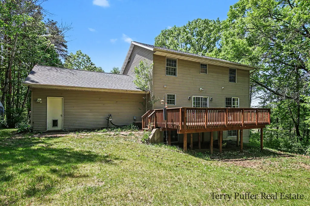 12080 Pine Cone Drive NE Oakfield Township MI 49341