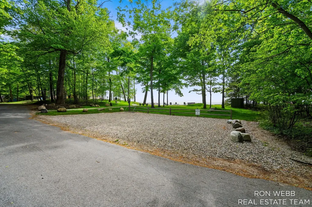 1234 Shorecrest Drive Ganges Township MI 49090
