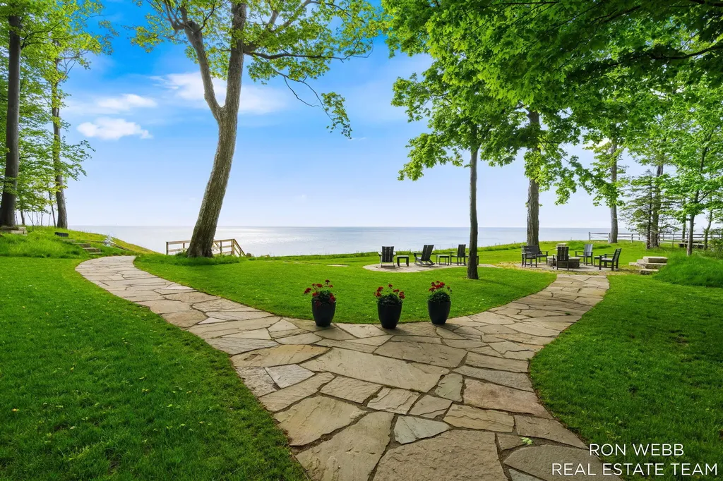 1234 Shorecrest Drive Ganges Township MI 49090