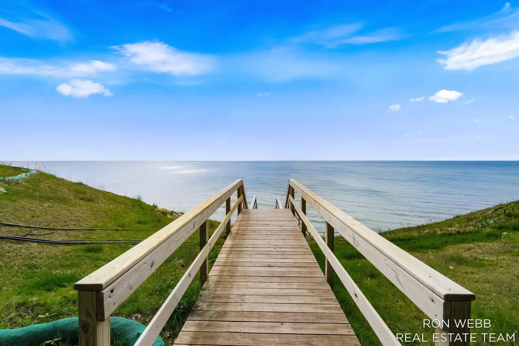 1234 Shorecrest Drive Ganges Township MI 49090