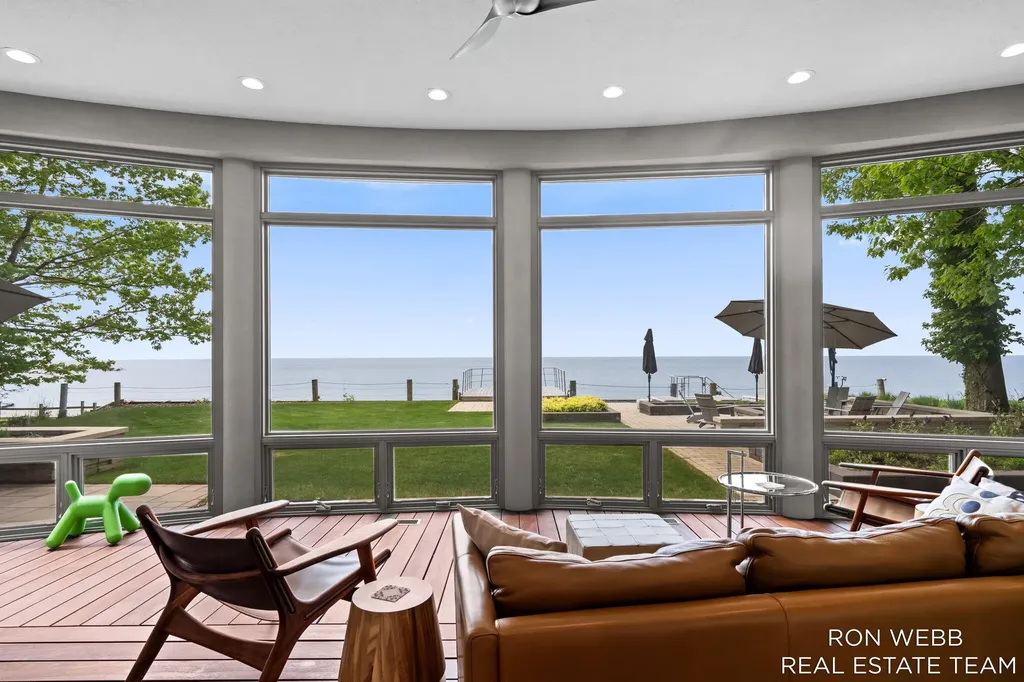 1234 Shorecrest Drive Ganges Township MI 49090