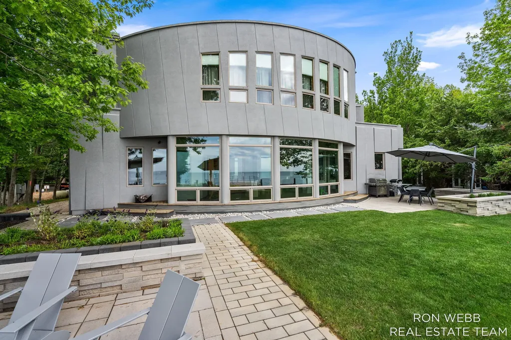 1234 Shorecrest Drive Ganges Township MI 49090